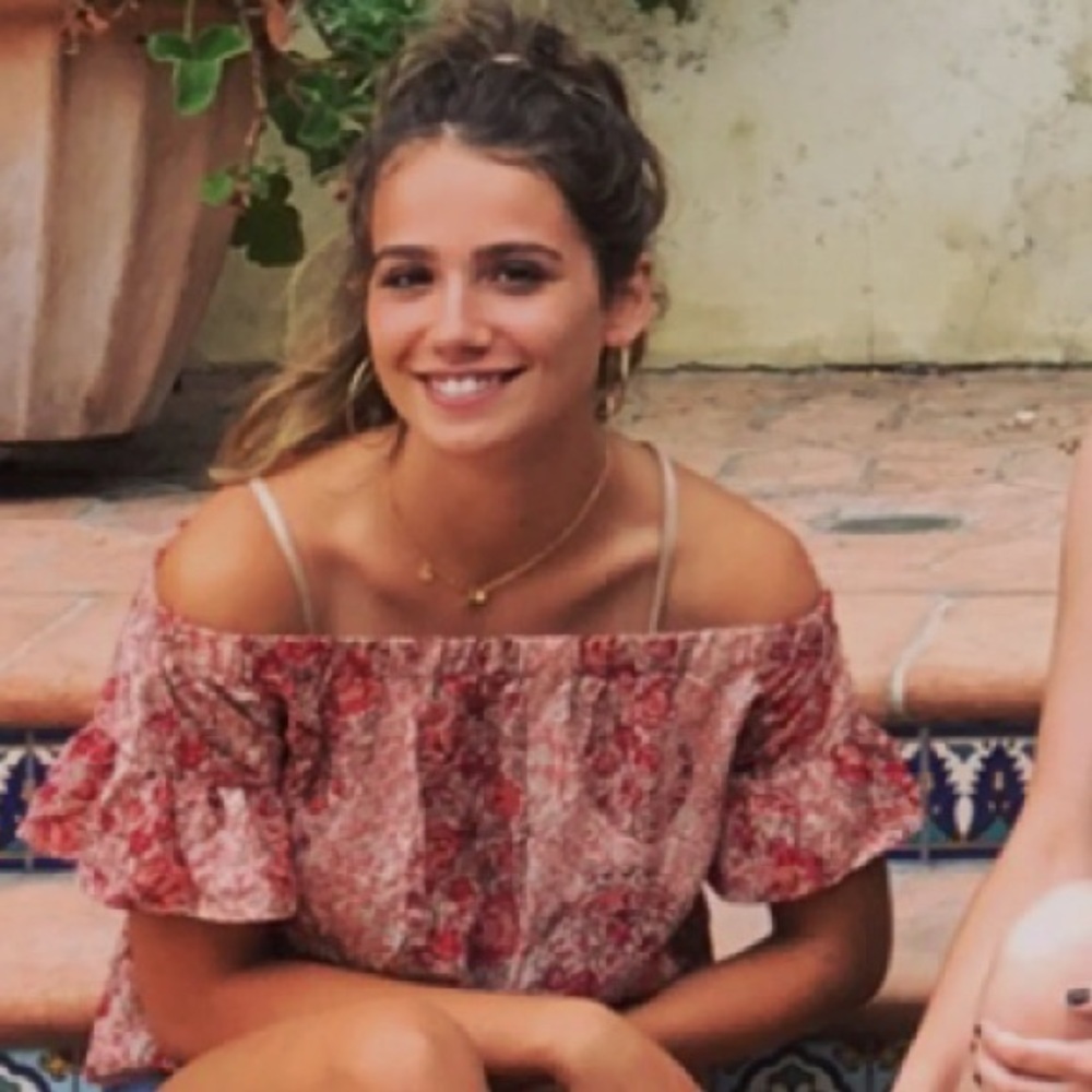 Meet your Posher, Abbey